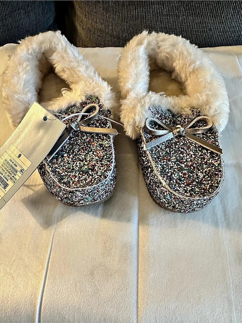 Cat & Jack Medora Moccasin Slippers Glittery Multicolor & Silver